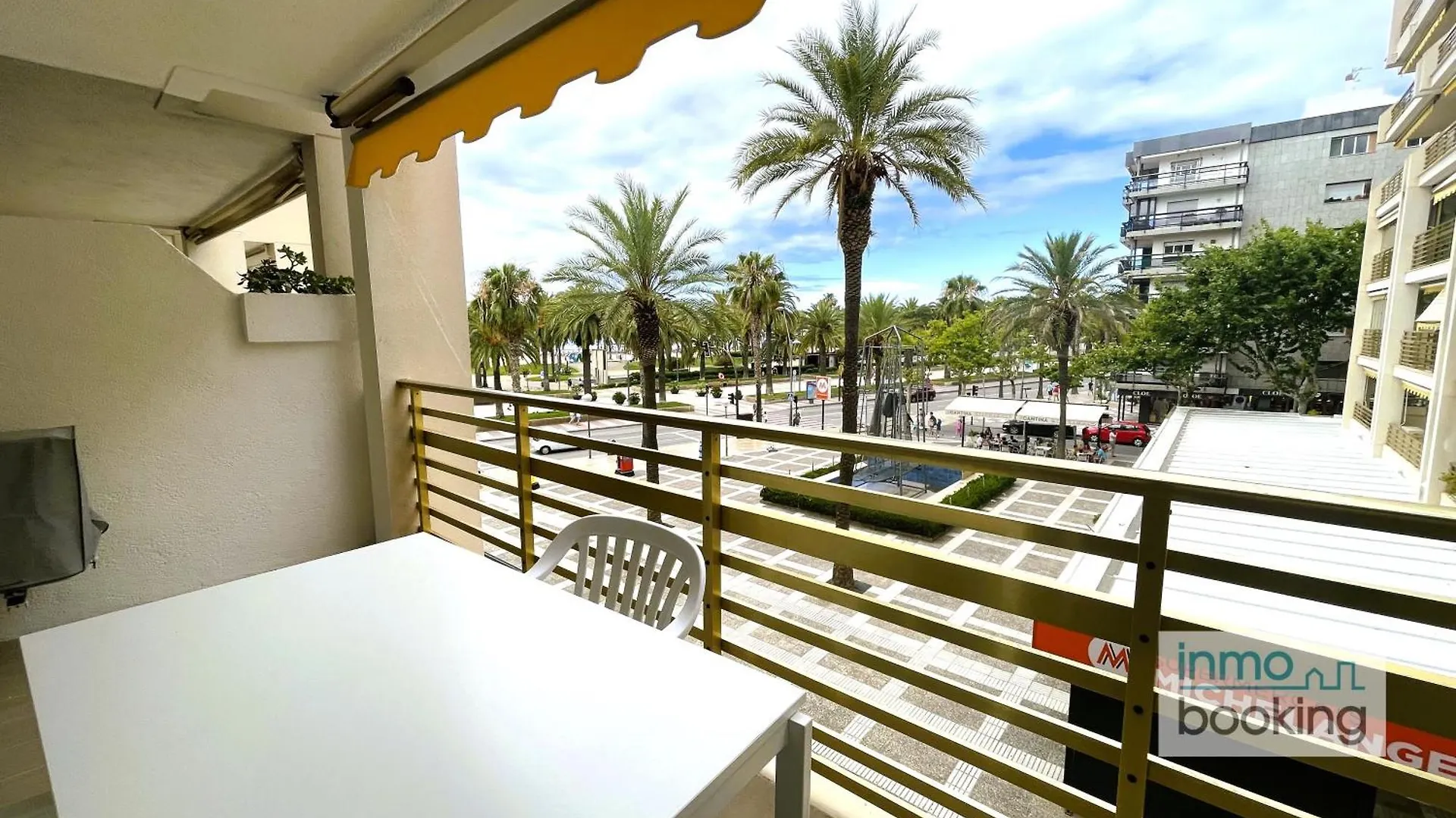 Sun Beach Novelty 1 , Climatizado, Piscina Salou Apartment