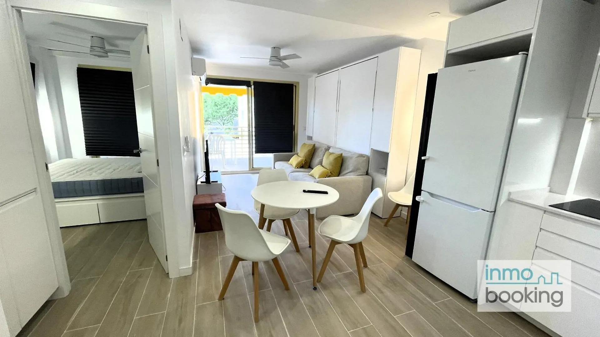 Apartment Sun Beach Novelty 1 , Climatizado, Piscina Salou